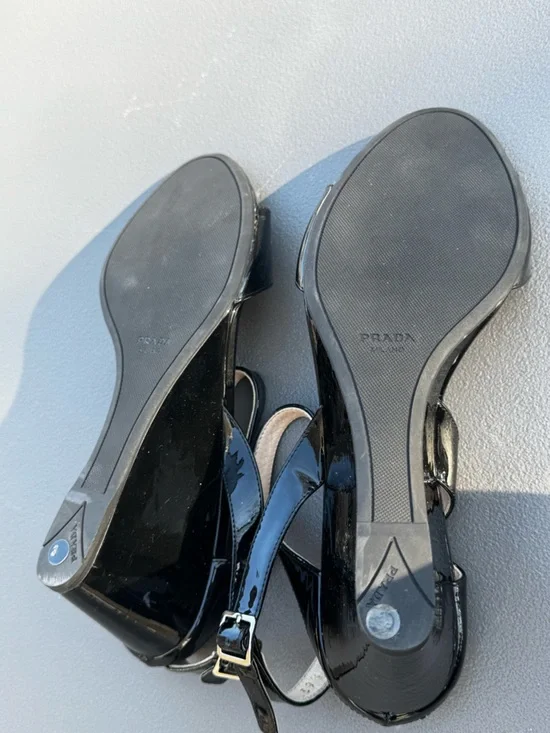 Prada Black Patent Open-Toe Ankle Strap Wedge Sandals Size 39.5 - Picture 12 of 13